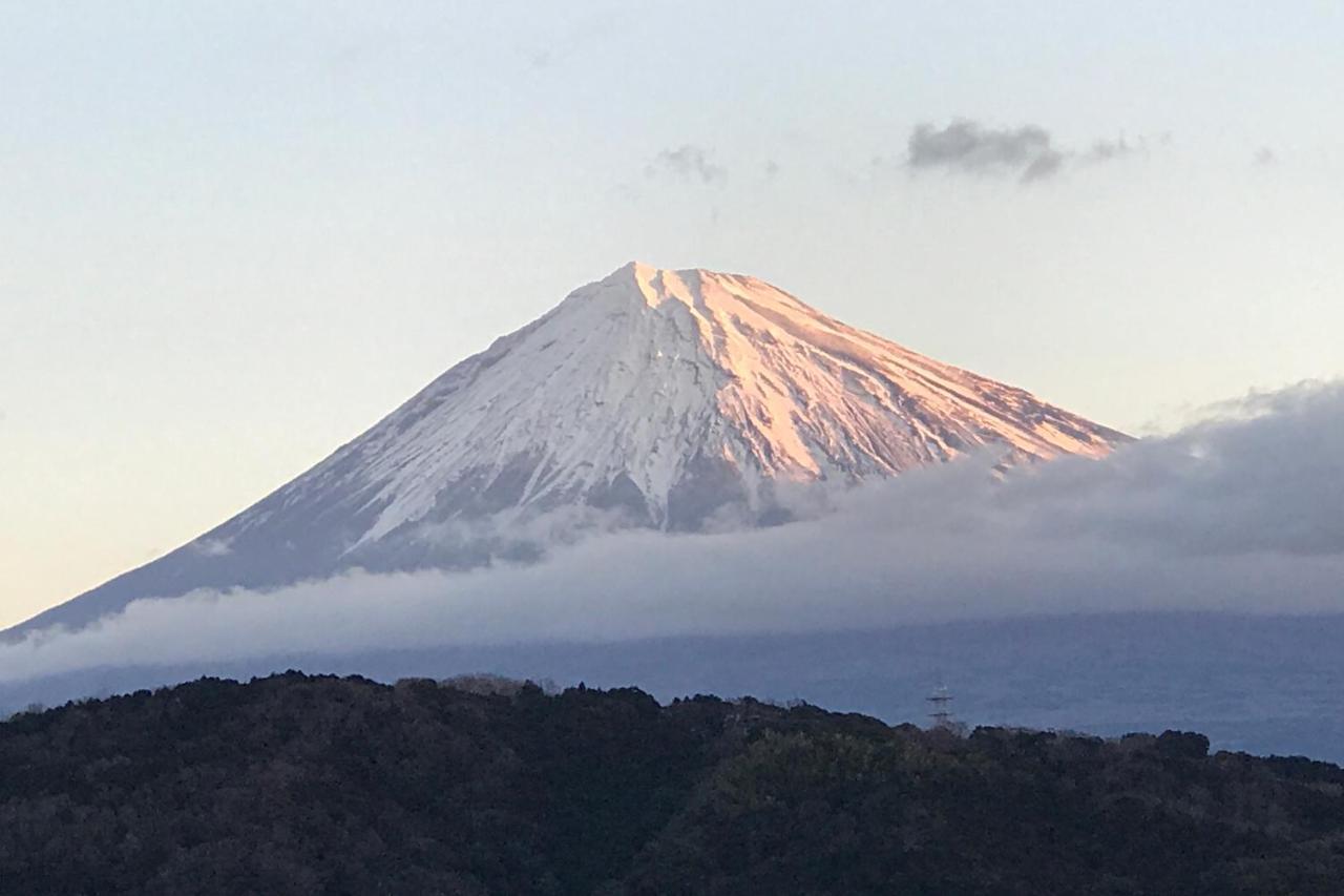 Rinkangekijo 伊東市 エクステリア 写真